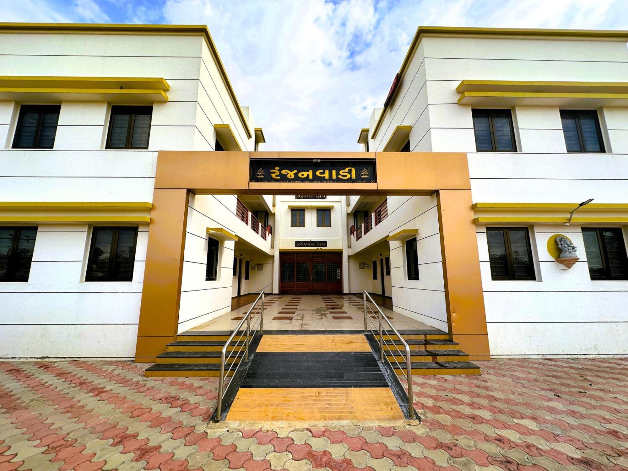 Ranjan Vadi Hotel Bhuj Luaran gambar