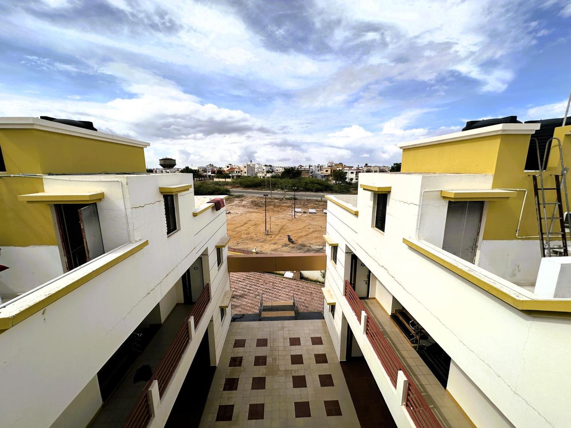 Ranjan Vadi Hotel Bhuj Luaran gambar