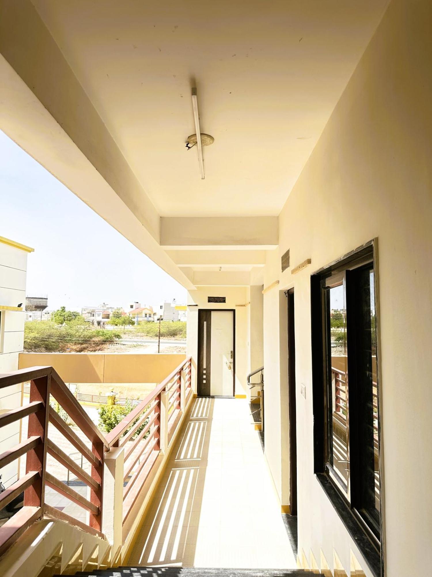 Ranjan Vadi Hotel Bhuj Luaran gambar